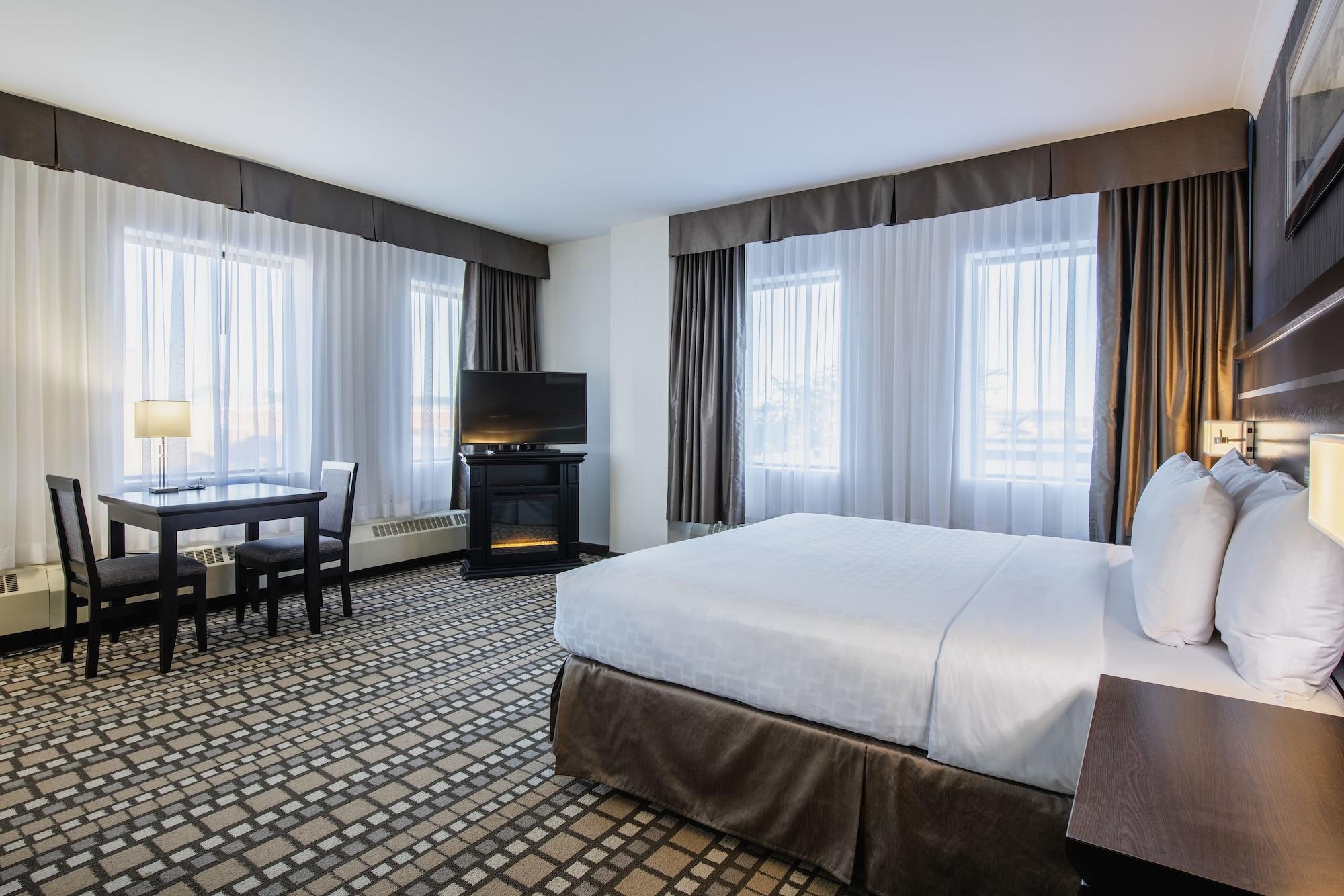 Clarion Hotel & Suites Winnipeg Exterior photo